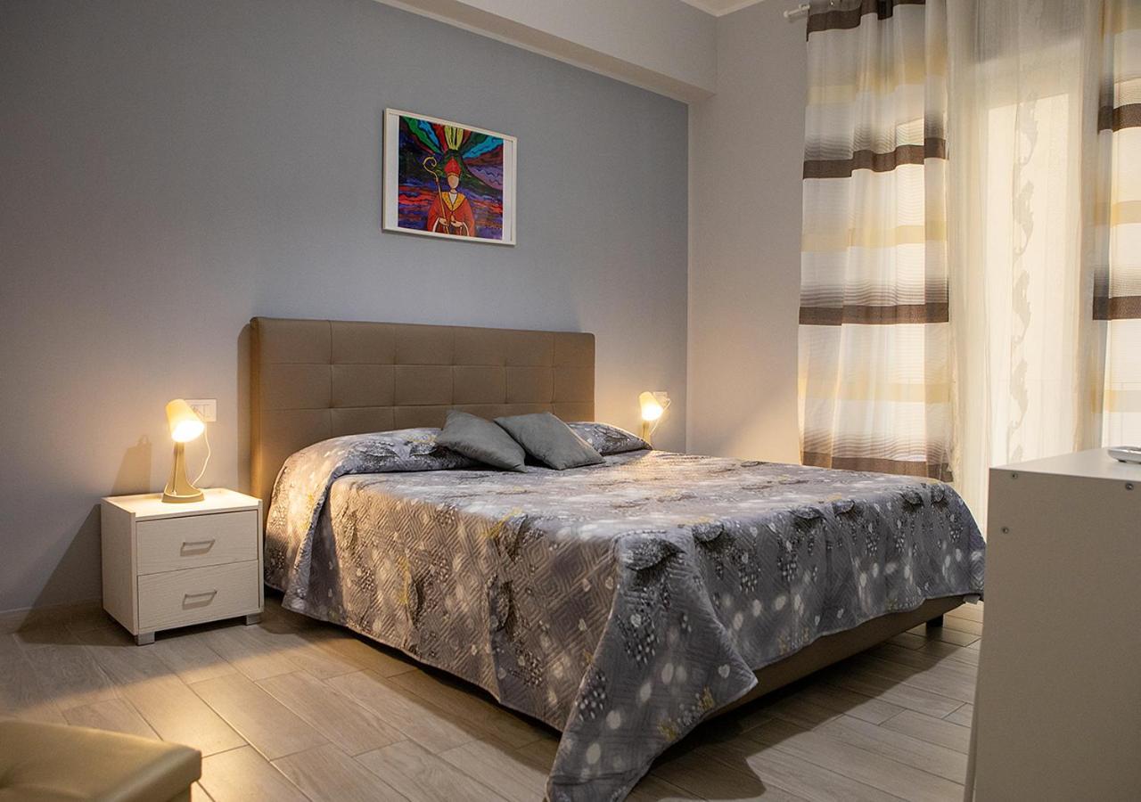 Zuroli Suite Neapol Zewnętrze zdjęcie