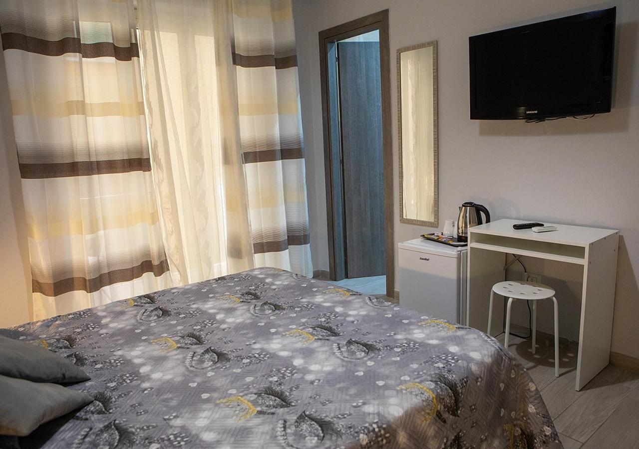 Zuroli Suite Neapol Zewnętrze zdjęcie